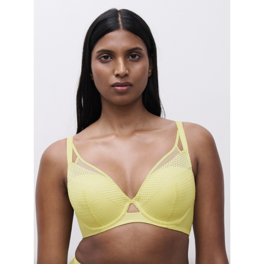 Play Plunge Contour Bra