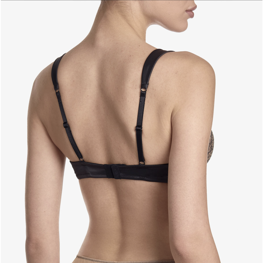 Ethereal Underwire Bra With Vertical Seam