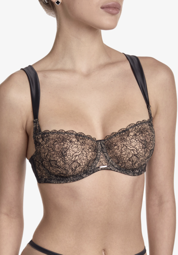 Ethereal Underwire Bra With Vertical Seam 
