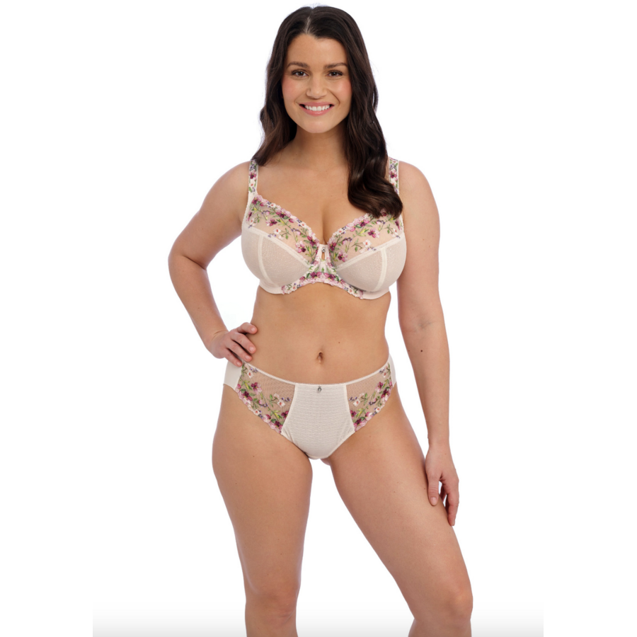 Marie Brief