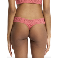 Signature Lace Low Rise Thong