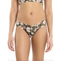 Signature Lace Low Rise Thong
