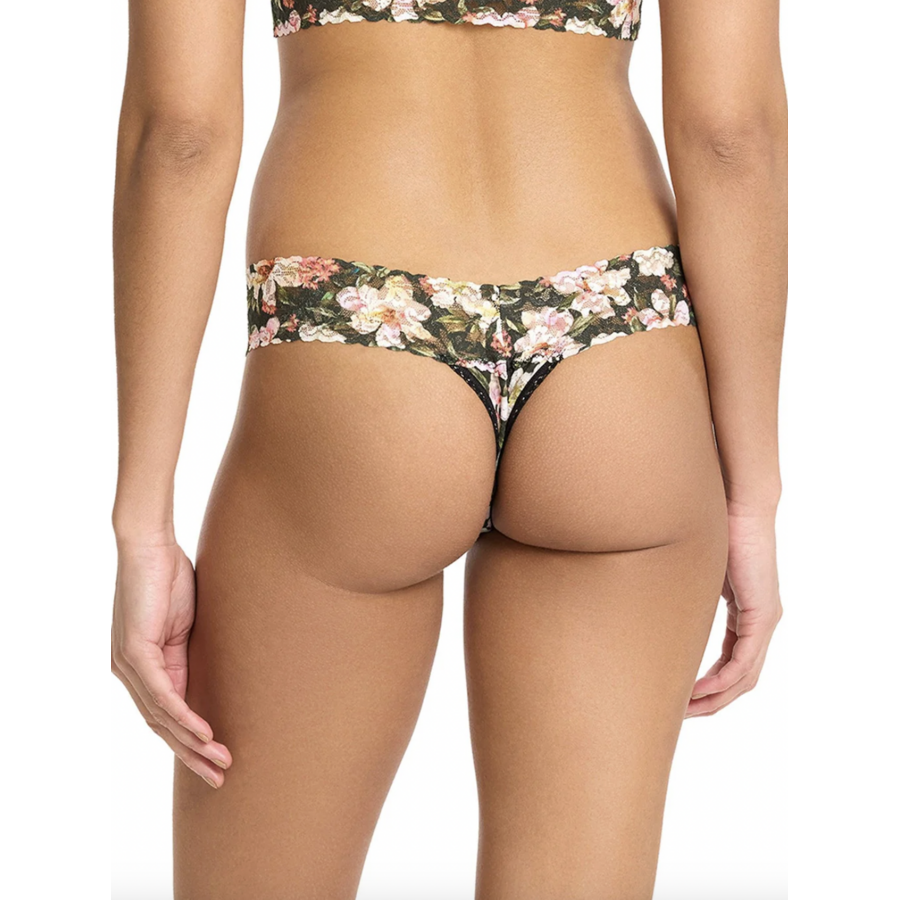 Signature Lace Low Rise Thong