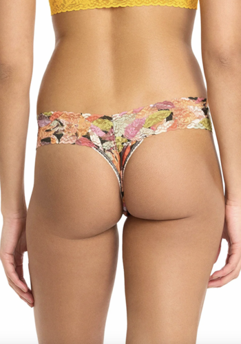 Signature Lace Low Rise Thong 