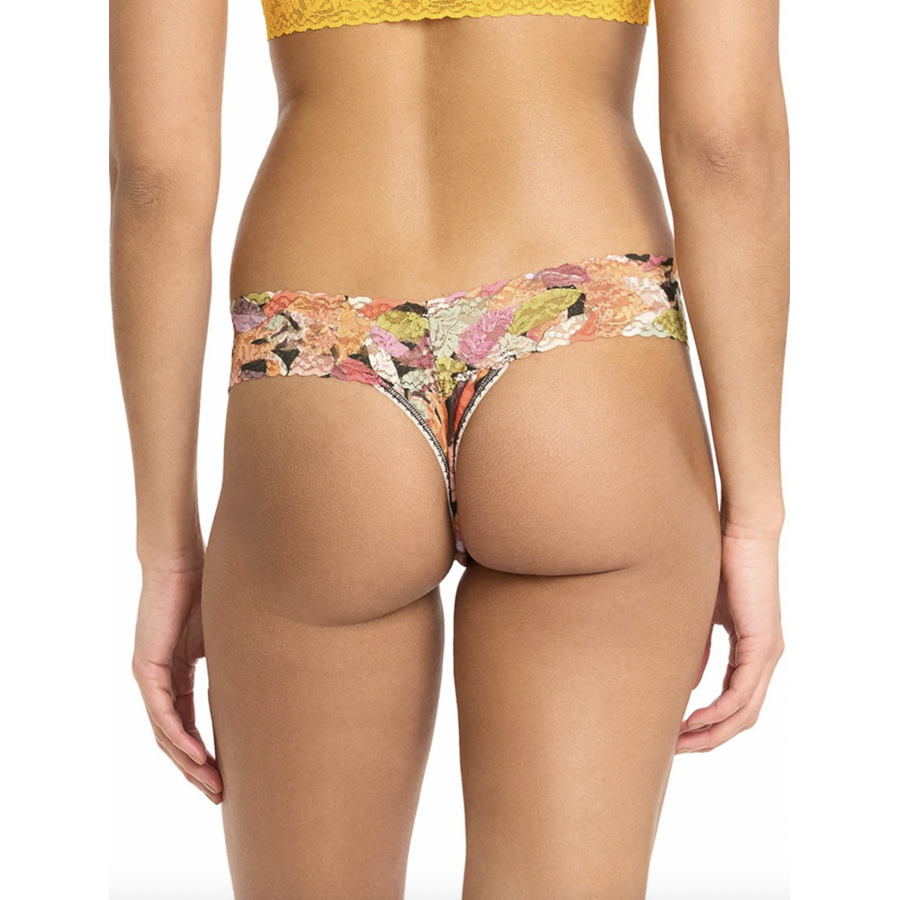 Signature Lace Low Rise Thong