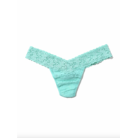 Signature Lace Low Rise Thong