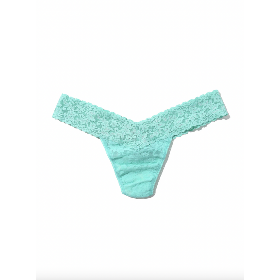Signature Lace Low Rise Thong