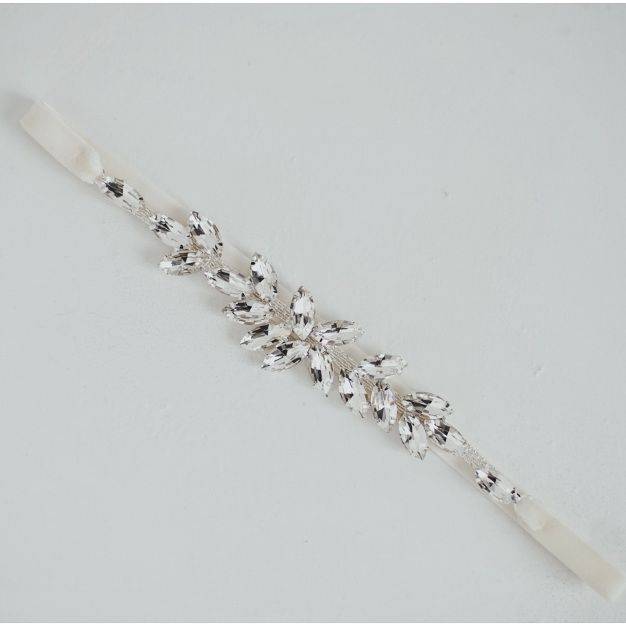 Rhinestone Cluster Garter