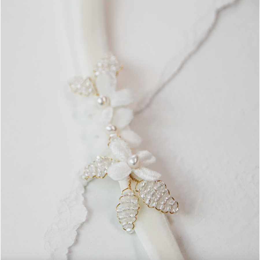 Velvet Flower Garter