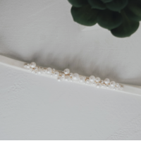 Aphrodite Pearl Cluster Garter MEDIUM/LARGE