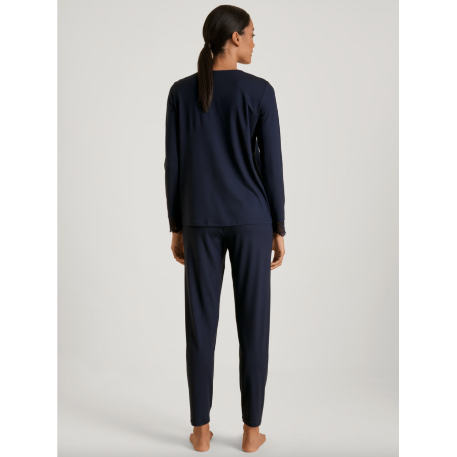 Elegant Dreams Pyjamas