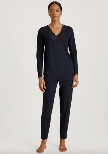 Elegant Dreams Pyjamas 