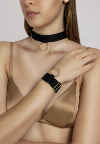 Hold-Up Bracelets (Pair) 