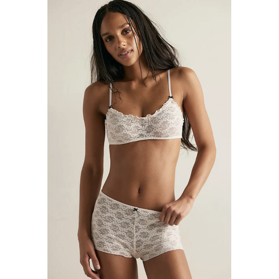 Stretch Lace Mon Amour Pam Hipster