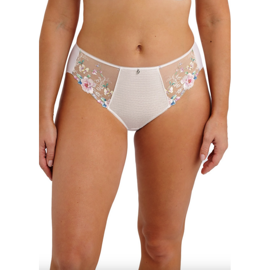 Lilia Brief