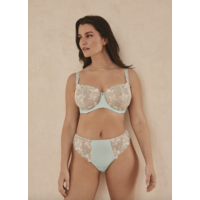 Magdalena Underwire Balconette Bra