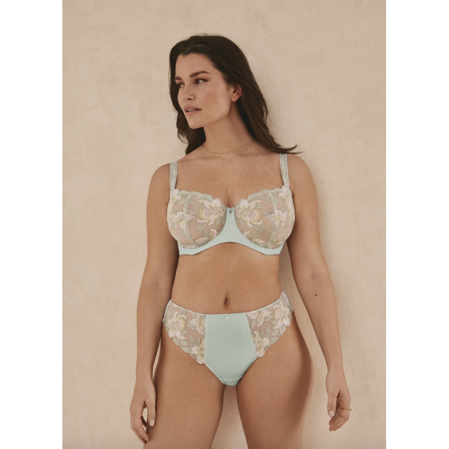 Magdalena Underwire Balconette Bra