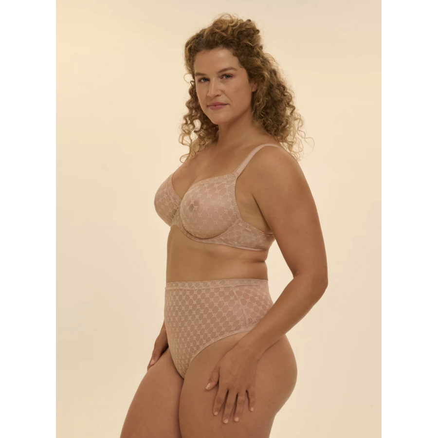 Plume Plunging Moulded Underwire Bra