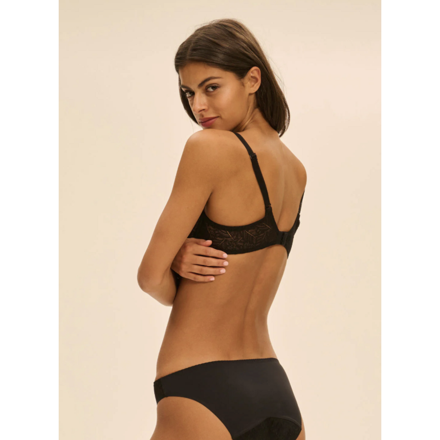 Comete Plunging Moulded Underwire Bra