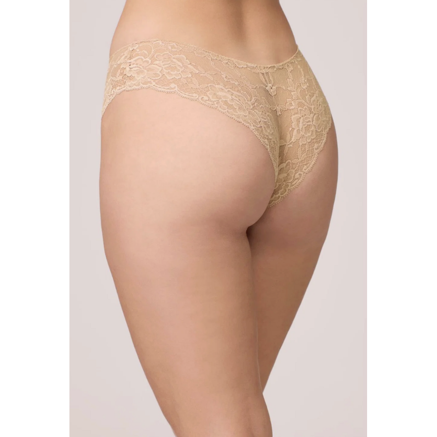 Flirt Brazilian