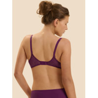Comete Plunging Moulded Underwired Bra