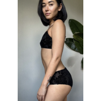 Bed Of Roses Retro Bralette