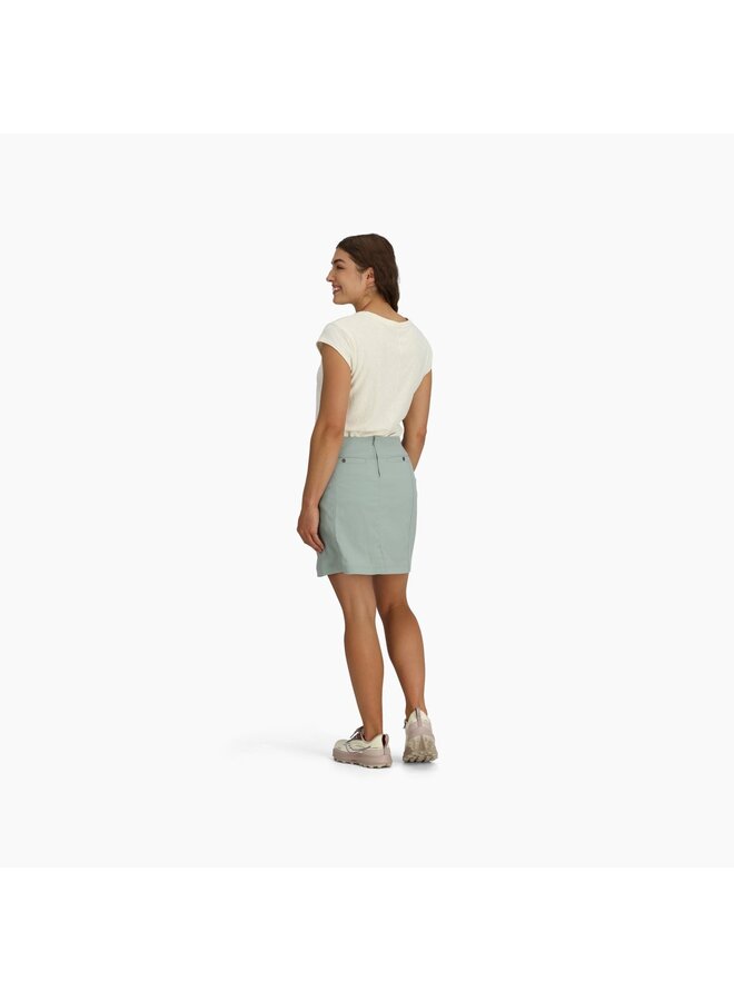 SKORT DISCOVERY III - sage leaf