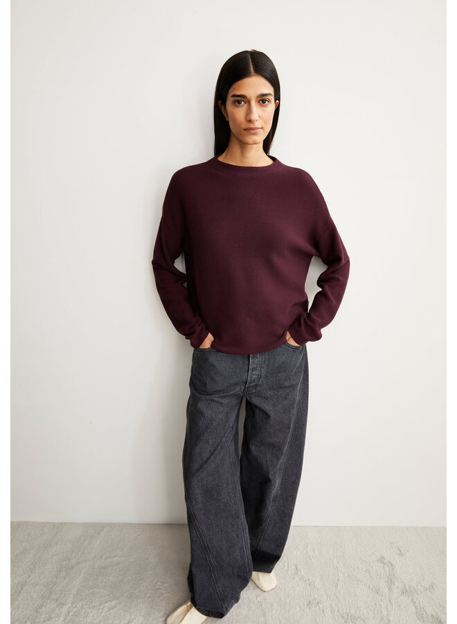MERINAA  LINKS - dark  cranberry