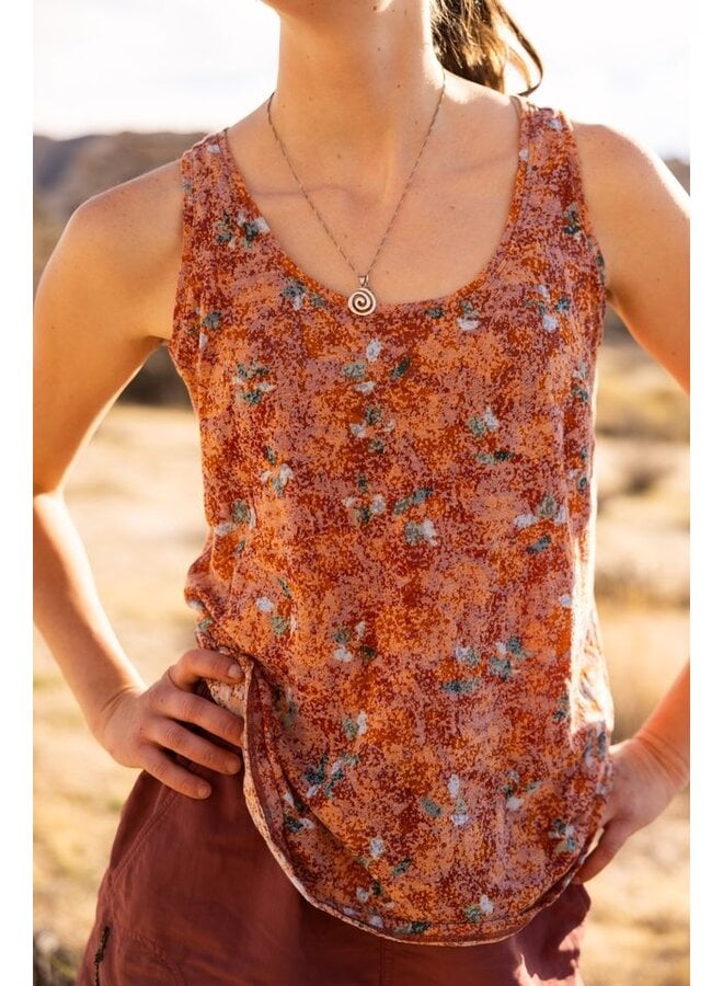 T-Shirt Featherweight - Mahogany Marigold