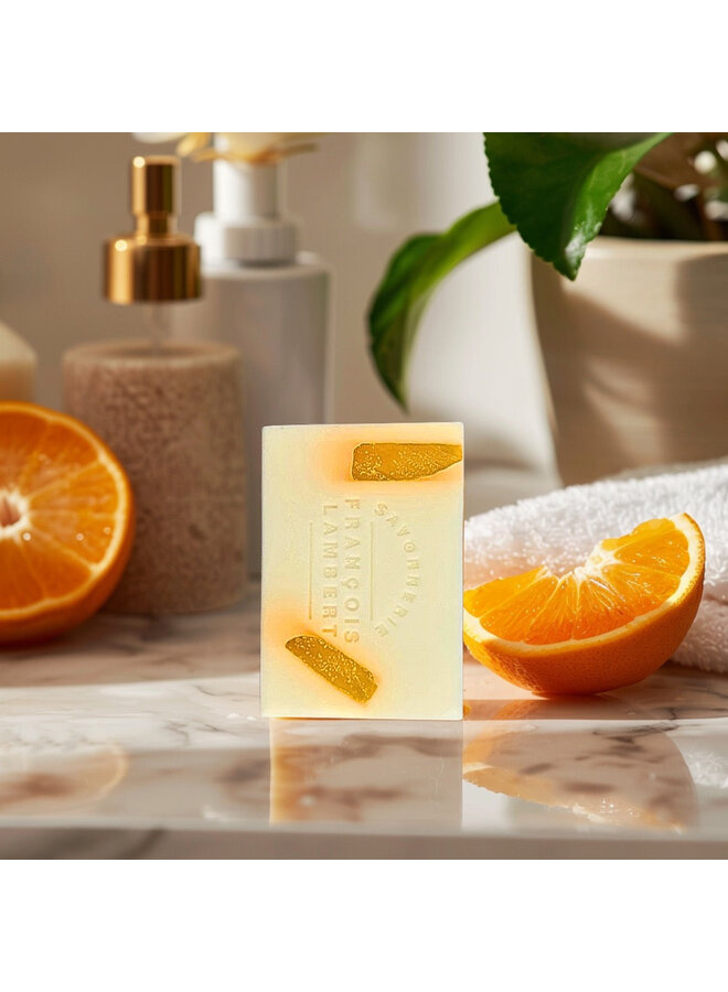 No.24 Savon au lait de brebis - Tangerine et camomille