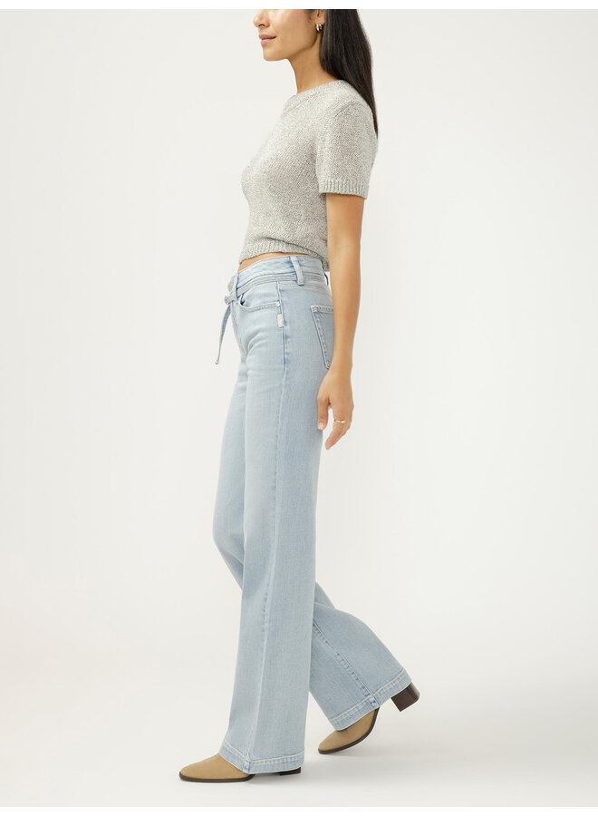 AVERY - sycamore cove