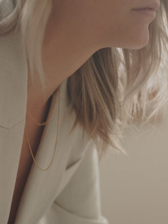 SAFRAN COLLECTION The Camelia chain