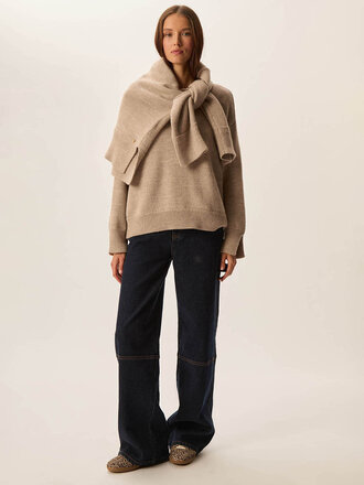 DES PETITS HAUTS Barry pull loup