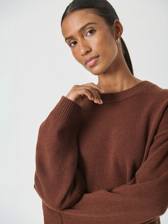 PART TWO Vinas pull sorrel horse