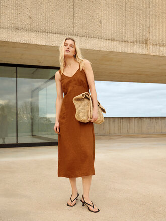 PART TWO Botille robe