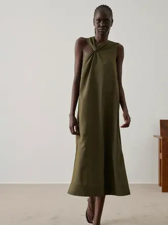 SOEUR Emna robe