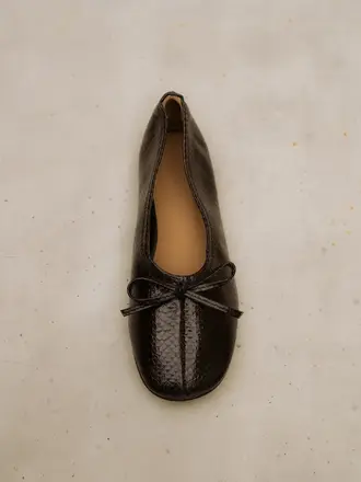 FLATTERED Blaise leather black snake