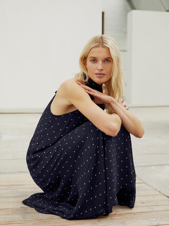 PART TWO Dorthemie dress