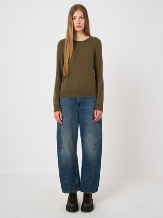REPEAT 100528 pull olive