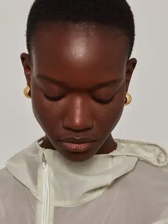 JENNYBIRD Small gemma hoops gold