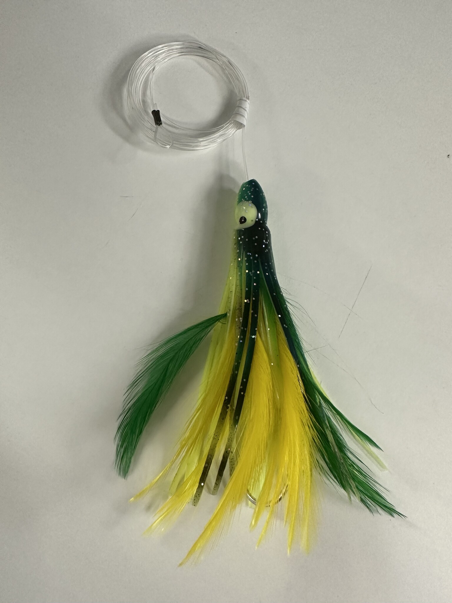 Tackle Center Squid Skirt Small Feather Rigged
