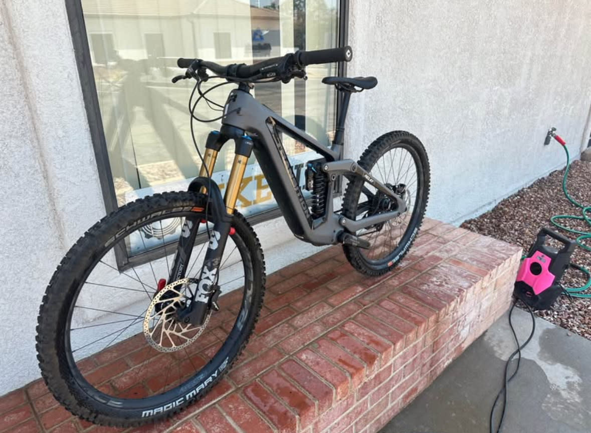 Transition SALE Transition Relay PNW Carbon XO Transmission (X-Small, Oxide Grey) DEMO