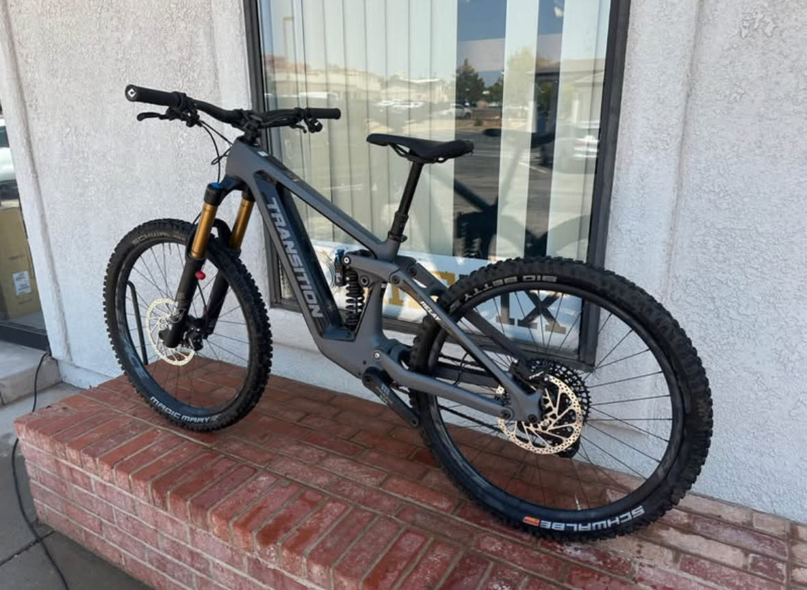 Transition SALE Transition Relay PNW Carbon XO Transmission (X-Small, Oxide Grey) DEMO