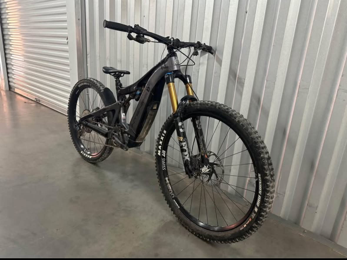 Intense SALE Intense Tazer E-Bike Pro  - (SM, BLACK) DEMO
