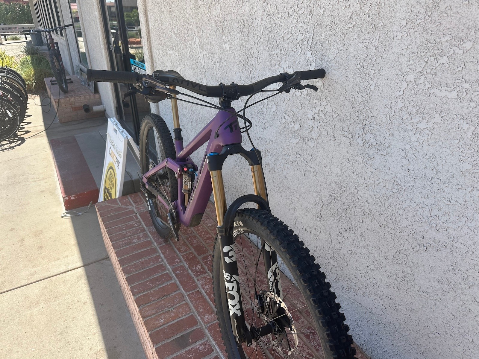 Transition Sentinel V3 Carbon XT, with Fox factory suspension, & fox transfer dropper (Medium- Deep Purple Satin)