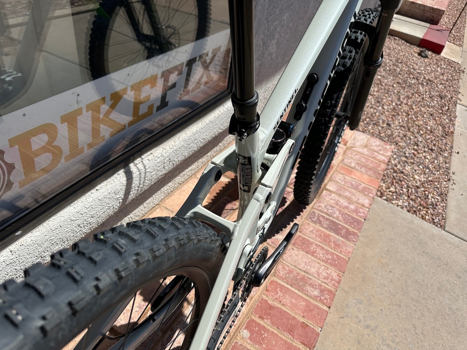 Transition SALE 2025 Transition Sentinel V3 Alloy XT (Medium Glacier White) DEMO