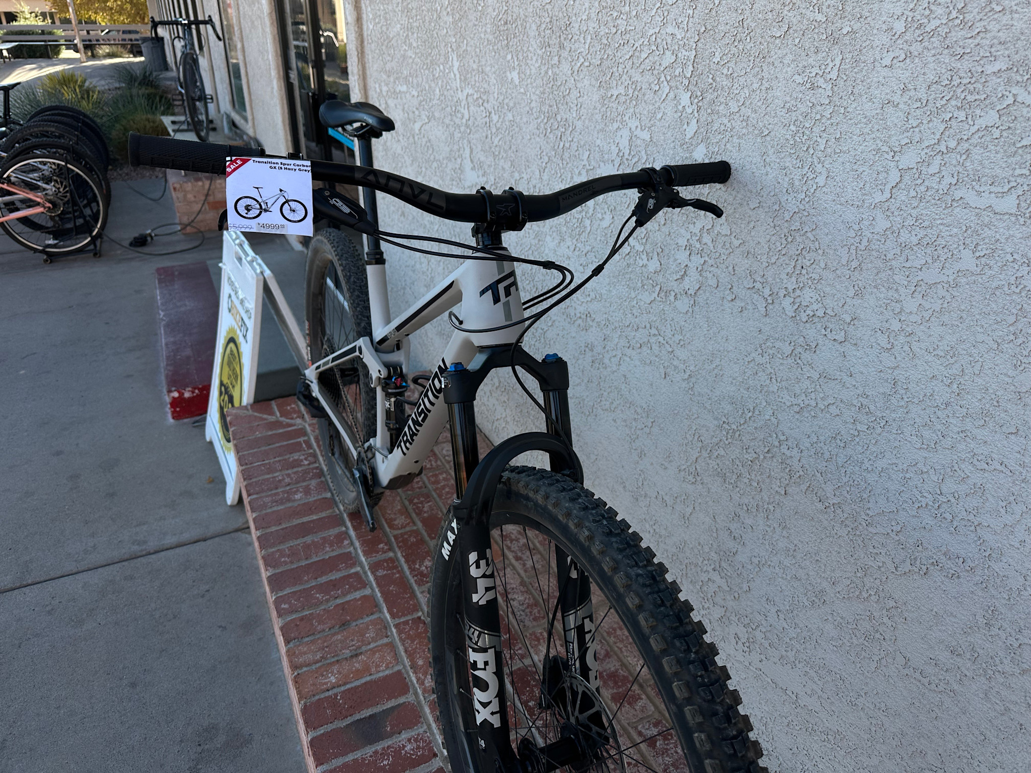 Transition Spur GX (Large, Hazy Grey) DEMO