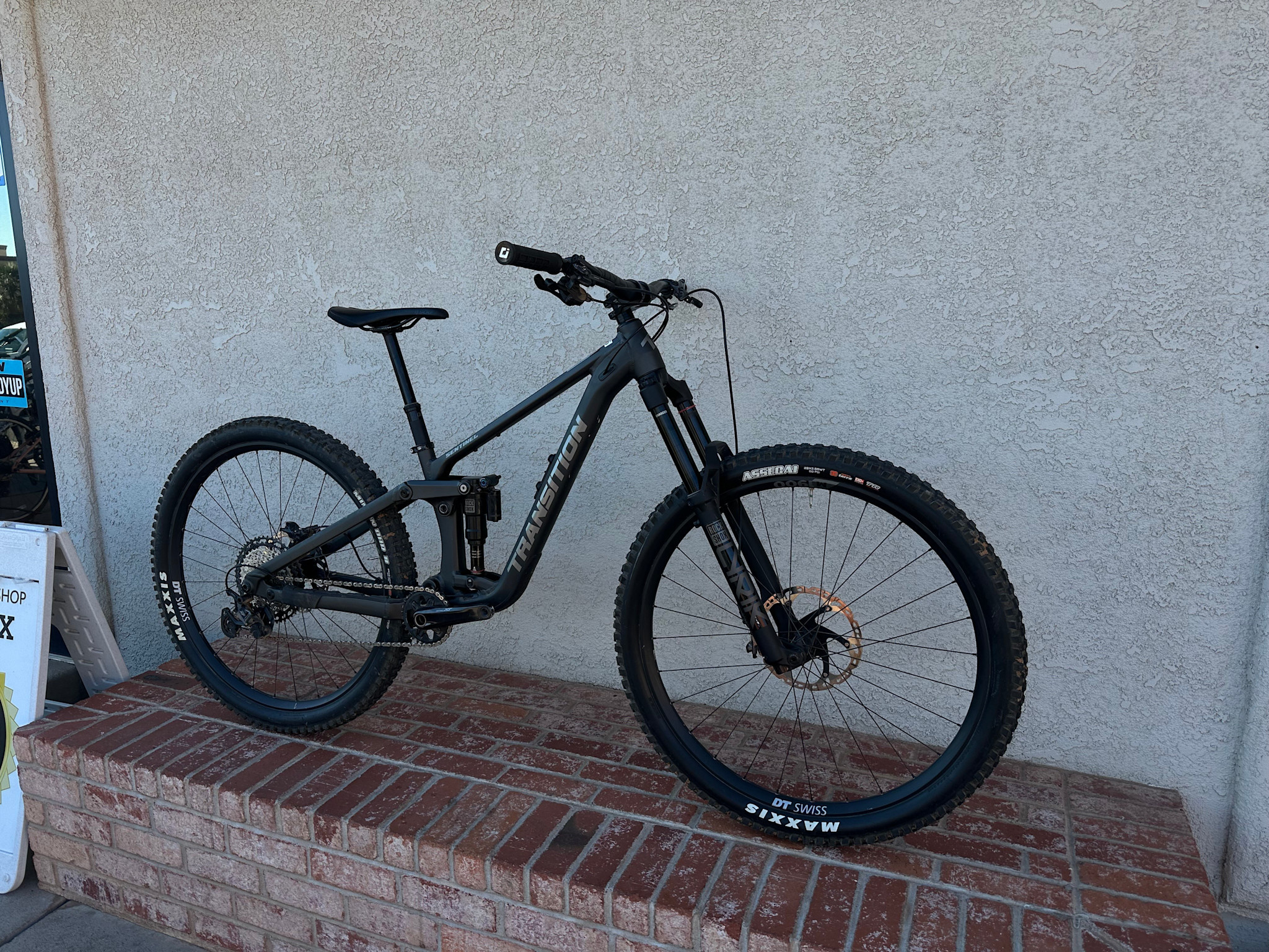 Transition Transition Sentinel Alloy XT (Small-Graphite Grey Satin) DEMO