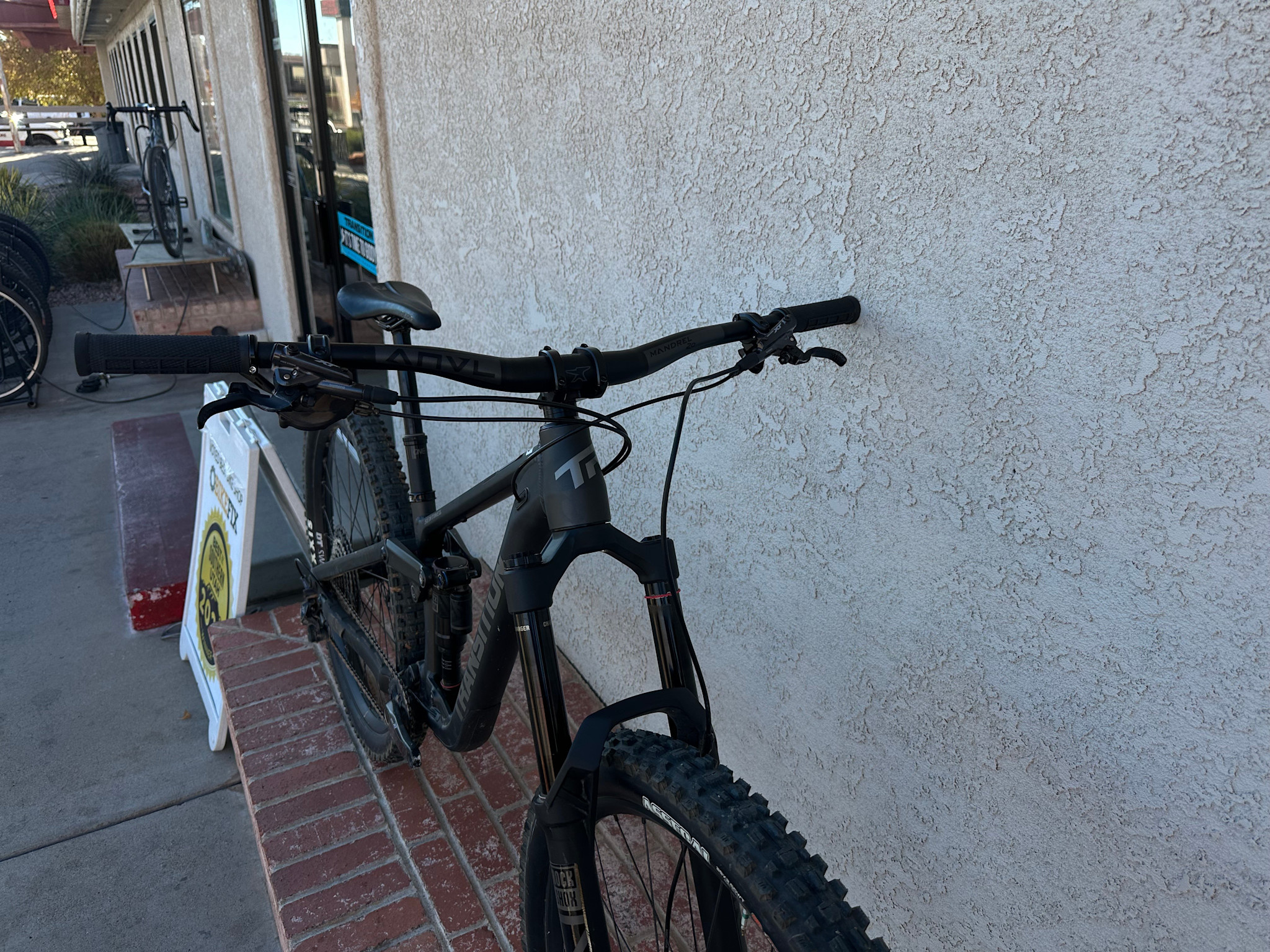 Transition Sentinel Alloy XT (Small-Graphite Grey Satin) DEMO