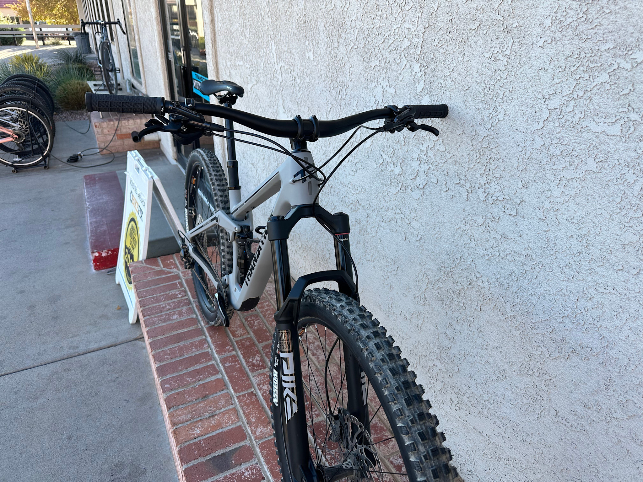 Transition Smuggler Carbon Deore (Medium-Slab Grey) DEMO